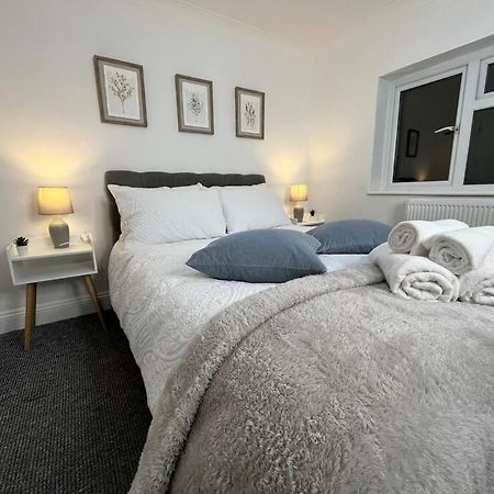Modern & Stylish Haven In Heart Of London Apartment ภายนอก รูปภาพ